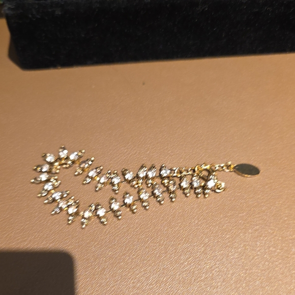 ALDO Gold and Black Multi-Chain Bracelet Trio - Picture 3 of 5